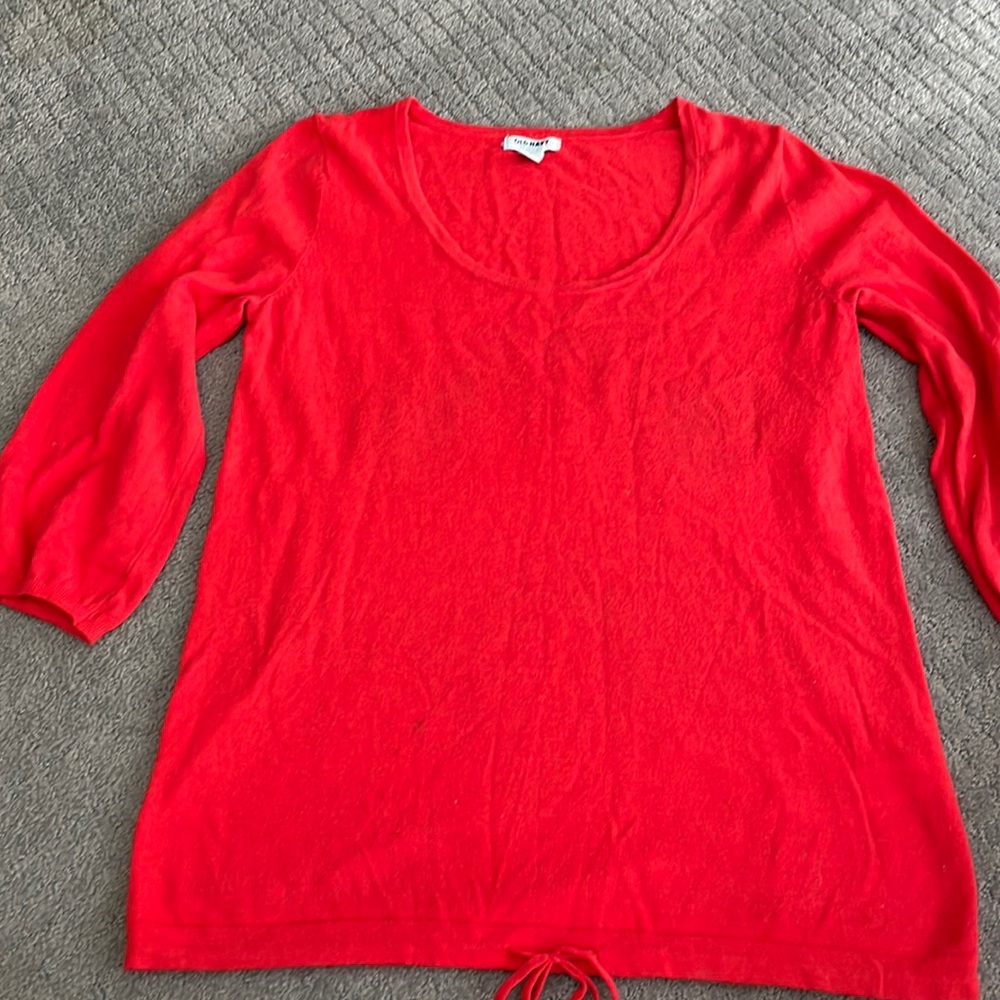 Old Navy lite weight sweater size S